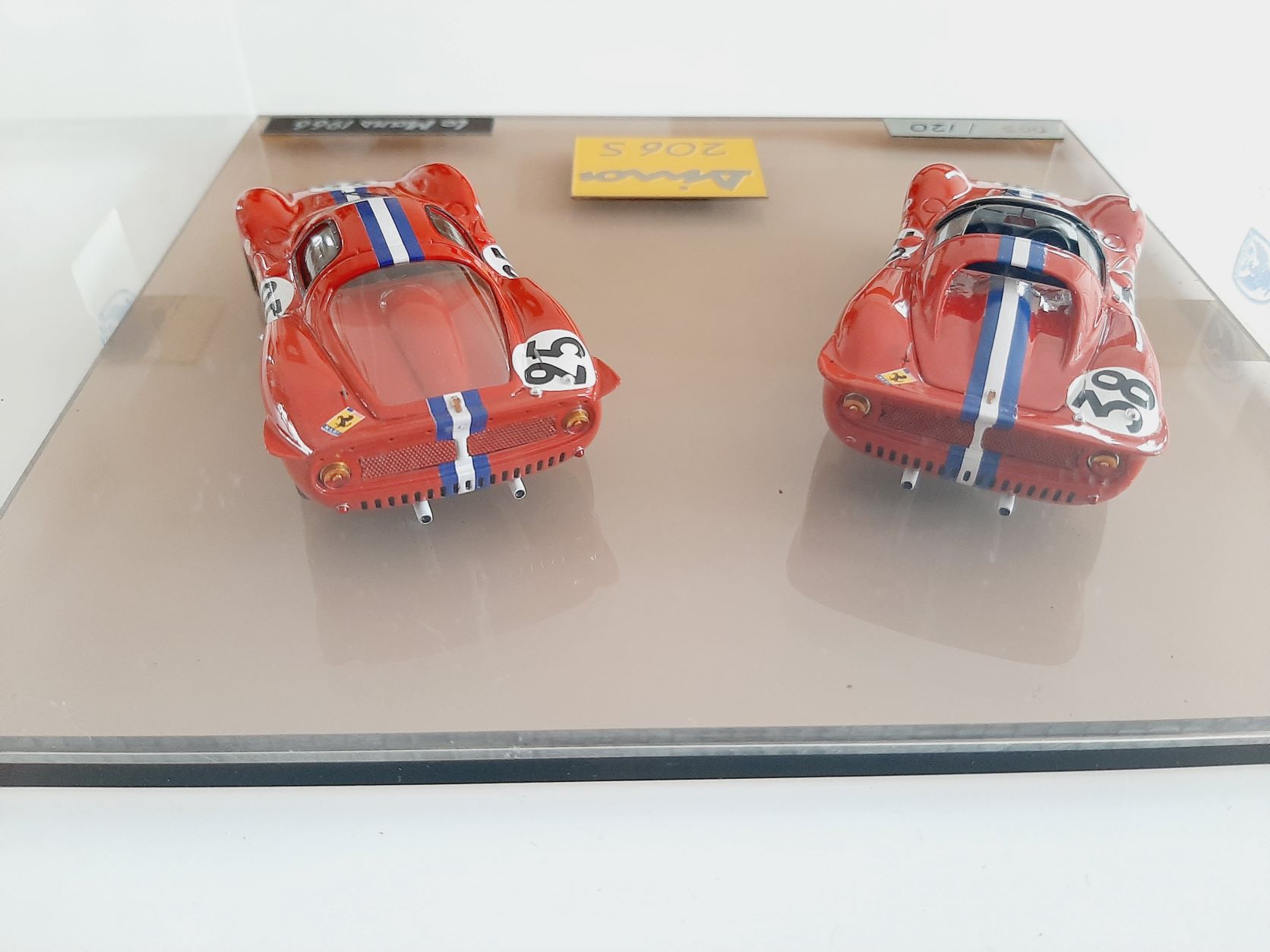 lephoenix : Ferrari Dino 206S Mans 1966 Set --> SOLD, Modelart111